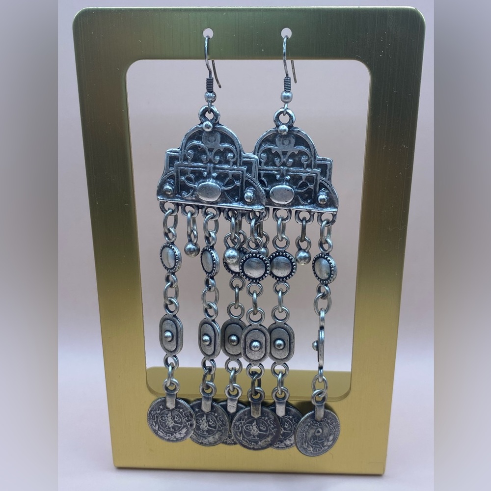 Vintage silver tone coin chandelier hook earring‎